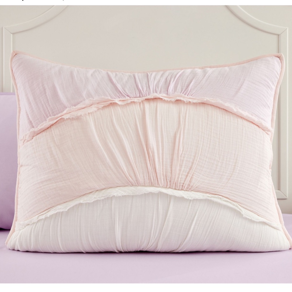 Pottery Barn Kids Ryleigh Ruched Wave Standard Sham